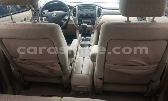 Buy Used Toyota Highlander Beige Car in Lome in Togo Buy Used Toyota Highlander Beige Car in Lome in Togo