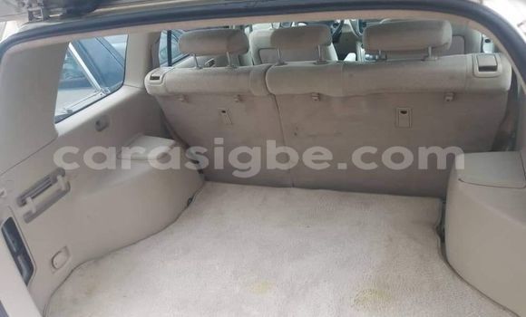 Buy Used Toyota Highlander Beige Car in Lome in Togo Buy Used Toyota Highlander Beige Car in Lome in Togo