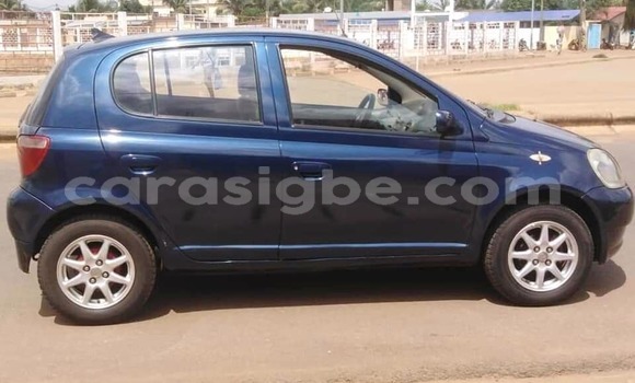 Buy Used Toyota Yaris Blue Car in Lome in Togo Buy Used Toyota Yaris Blue Car in Lome in Togo
