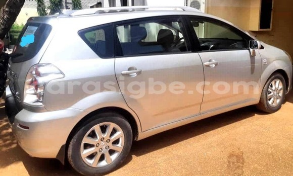 Buy Used Toyota Corolla Verso Silver Car in Lome in Togo Buy Used Toyota Corolla Verso Silver Car in Lome in Togo