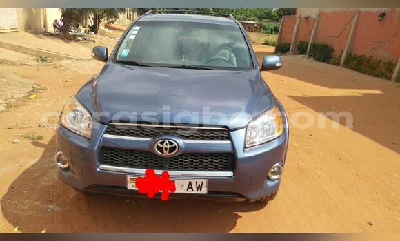 Buy Used Toyota RAV4 Blue Car in Lome in Togo Buy Used Toyota RAV4 Blue Car in Lome in Togo