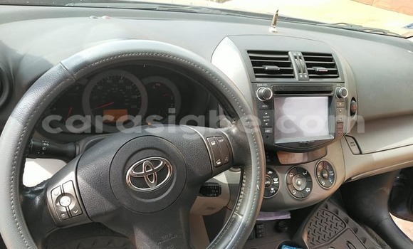 Buy Used Toyota RAV4 Blue Car in Lome in Togo Buy Used Toyota RAV4 Blue Car in Lome in Togo