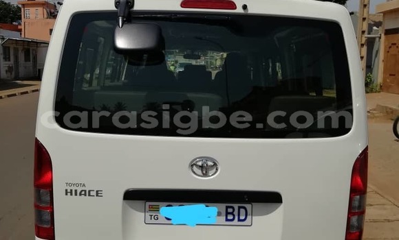 Acheter Neuf Voiture Toyota Hiace Blanc à Lomé, Togo Acheter Neuf Voiture Toyota Hiace Blanc à Lomé, Togo