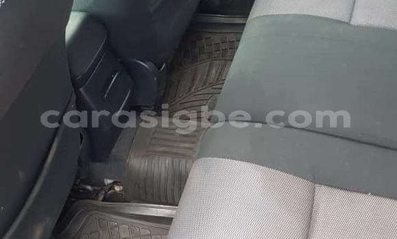 Acheter Occasion Voiture Toyota Corolla Gris à Lomé, Togo Acheter Occasion Voiture Toyota Corolla Gris à Lomé, Togo