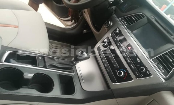 Acheter Occasion Voiture Hyundai Sonata Gris à Adawlato, Togo Acheter Occasion Voiture Hyundai Sonata Gris à Adawlato, Togo