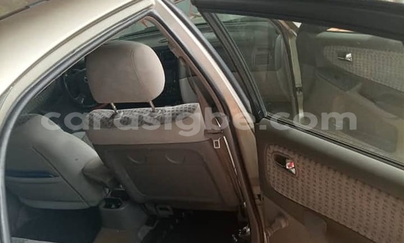 Acheter Occasion Voiture Mazda 626 Beige à Adawlato, Togo Acheter Occasion Voiture Mazda 626 Beige à Adawlato, Togo