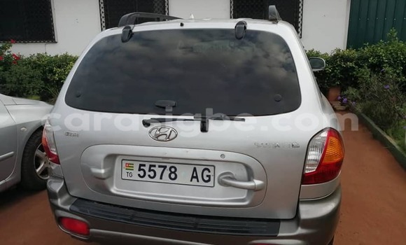 Acheter Occasion Voiture Hyundai Santa Fe Gris à Adawlato, Togo Acheter Occasion Voiture Hyundai Santa Fe Gris à Adawlato, Togo
