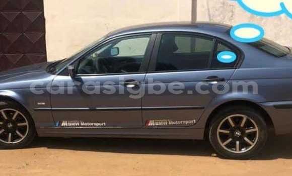 Buy Used BMW 3–Series Blue Car in Adawlato in Togo Buy Used BMW 3–Series Blue Car in Adawlato in Togo