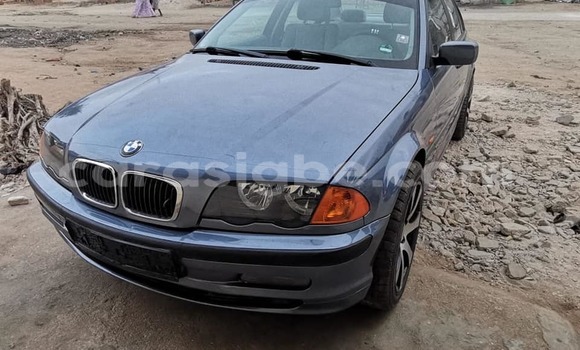Buy Used BMW 3–Series Blue Car in Adawlato in Togo Buy Used BMW 3–Series Blue Car in Adawlato in Togo