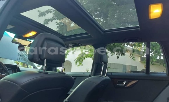 Acheter Occasion Voiture Mercedes‒Benz GLK–Class Noir à Adawlato, Togo Acheter Occasion Voiture Mercedes‒Benz GLK–Class Noir à Adawlato, Togo