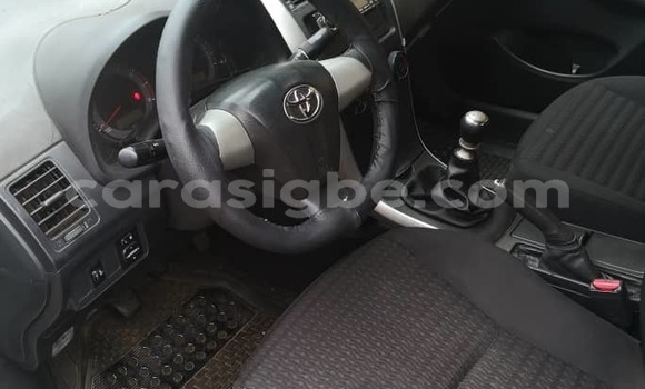 Acheter Occasion Voiture Toyota Corolla Gris à Lomé, Maritime Acheter Occasion Voiture Toyota Corolla Gris à Lomé, Maritime