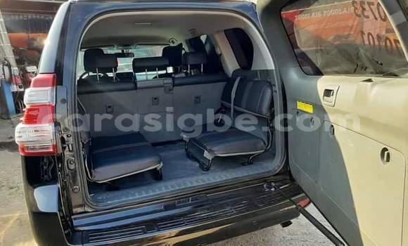 Acheter Occasion Voiture Toyota Prado Noir à Lomé, Togo Acheter Occasion Voiture Toyota Prado Noir à Lomé, Togo