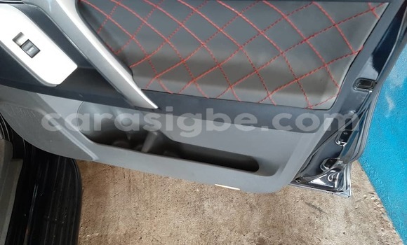 Acheter Occasion Voiture Toyota Prado Noir à Lomé, Togo Acheter Occasion Voiture Toyota Prado Noir à Lomé, Togo