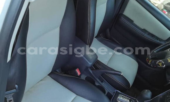 Acheter Occasion Voiture Toyota Corolla Gris à Adawlato, Togo Acheter Occasion Voiture Toyota Corolla Gris à Adawlato, Togo