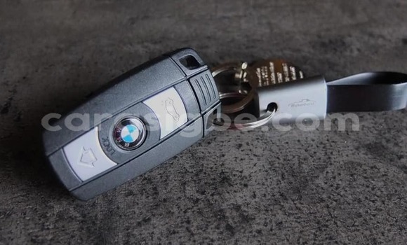 Acheter Occasion Voiture BMW 3–Series Noir à Adawlato, Togo Acheter Occasion Voiture BMW 3–Series Noir à Adawlato, Togo