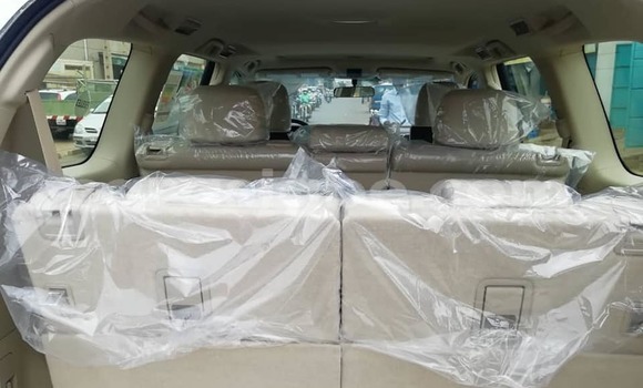 Acheter Occasion Voiture Toyota Land Cruiser Blanc à Adawlato, Togo Acheter Occasion Voiture Toyota Land Cruiser Blanc à Adawlato, Togo