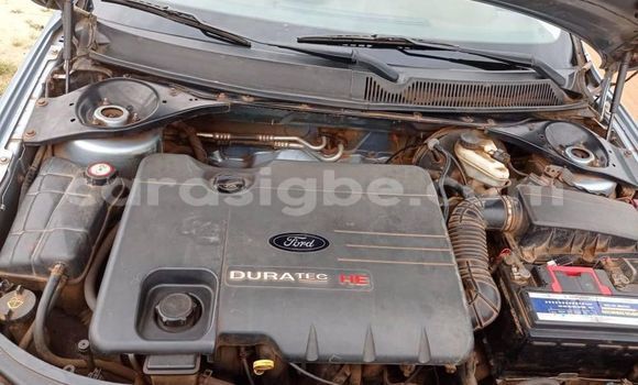 Acheter Occasion Voiture Ford Mondeo Bleu à Lomé, Togo Acheter Occasion Voiture Ford Mondeo Bleu à Lomé, Togo