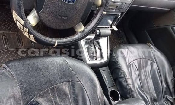 Acheter Occasion Voiture Ford Mondeo Bleu à Lomé, Togo Acheter Occasion Voiture Ford Mondeo Bleu à Lomé, Togo