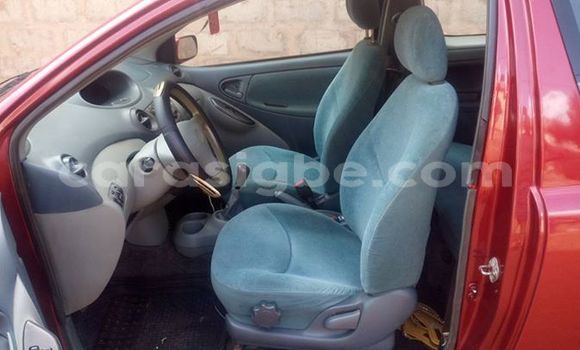 Buy Used Toyota Yaris Red Car in Adawlato in Togo Buy Used Toyota Yaris Red Car in Adawlato in Togo