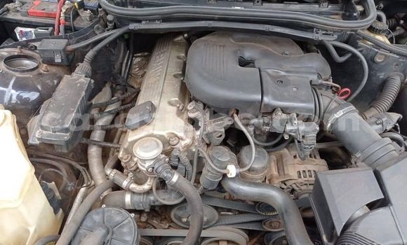 Acheter Occasion Voiture BMW 3–Series Noir à Lomé, Togo Acheter Occasion Voiture BMW 3–Series Noir à Lomé, Togo