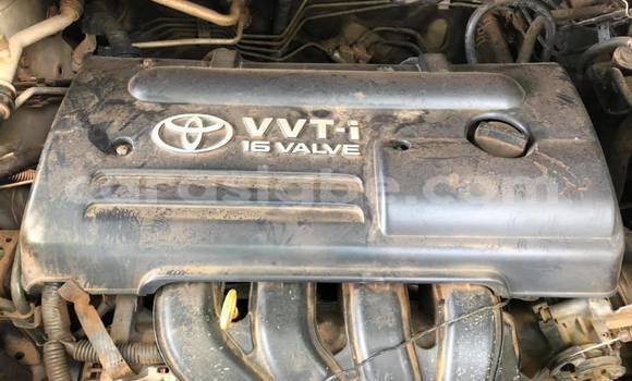 Acheter Occasion Voiture Toyota Corolla Verso Gris à Lomé, Togo Acheter Occasion Voiture Toyota Corolla Verso Gris à Lomé, Togo