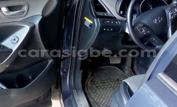 Acheter Occasion Voiture Hyundai Santa Fe Bleu à Lomé, Togo Acheter Occasion Voiture Hyundai Santa Fe Bleu à Lomé, Togo