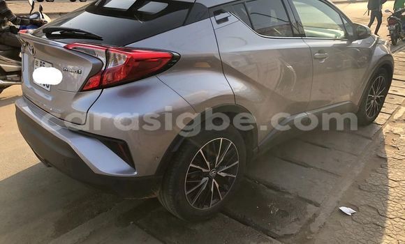 Acheter Occasion Voiture Toyota C-HR Gris à Lomé, Togo Acheter Occasion Voiture Toyota C-HR Gris à Lomé, Togo