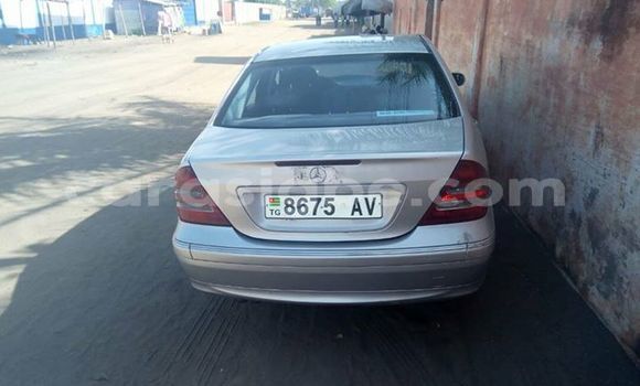 Acheter Occasion Voiture Mercedes‒Benz C-Class Gris à Adawlato au Togo Acheter Occasion Voiture Mercedes‒Benz C-Class Gris à Adawlato au Togo