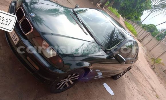 Acheter Occasion Voiture BMW 3–Series Vert à Adawlato, Togo Acheter Occasion Voiture BMW 3–Series Vert à Adawlato, Togo