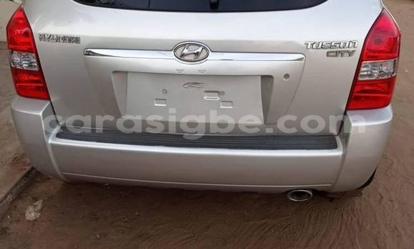 Acheter Occasion Voiture Hyundai Tucson Gris à Adawlato, Togo Acheter Occasion Voiture Hyundai Tucson Gris à Adawlato, Togo