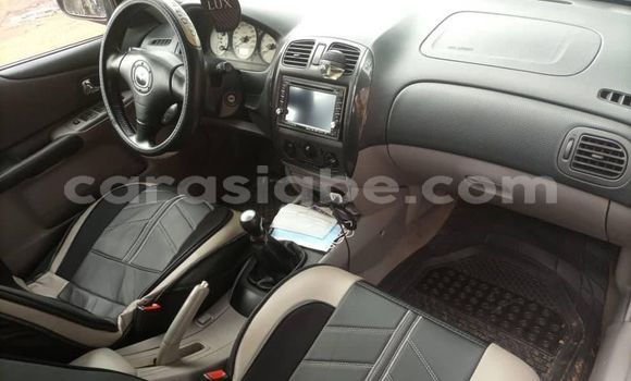 Acheter Occasion Voiture Mazda 323 Bleu à Adawlato, Togo Acheter Occasion Voiture Mazda 323 Bleu à Adawlato, Togo