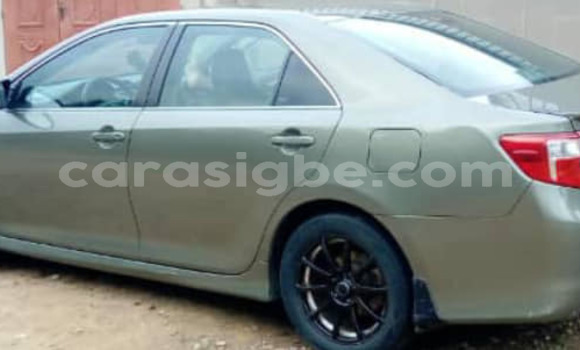 Buy Used Toyota Camry Green Car in Adawlato in Togo Buy Used Toyota Camry Green Car in Adawlato in Togo