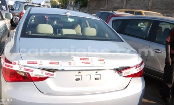 Buy Used Hyundai Sonata Silver Car in Lome in Togo Buy Used Hyundai Sonata Silver Car in Lome in Togo