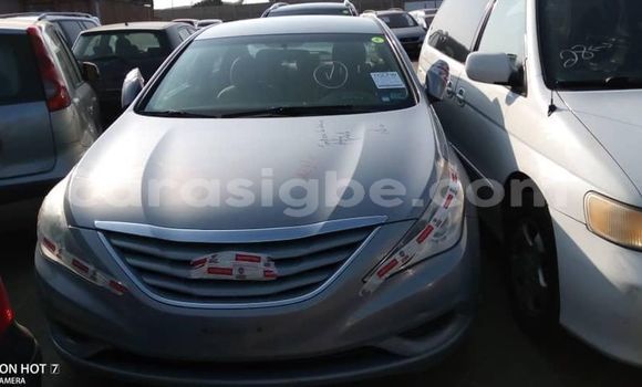 Buy Used Hyundai Sonata Silver Car in Lome in Togo Buy Used Hyundai Sonata Silver Car in Lome in Togo