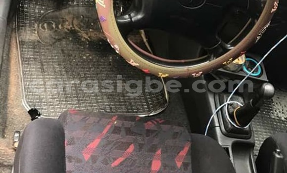 Acheter Occasion Voiture Toyota Corolla Noir à Lomé, Togo Acheter Occasion Voiture Toyota Corolla Noir à Lomé, Togo