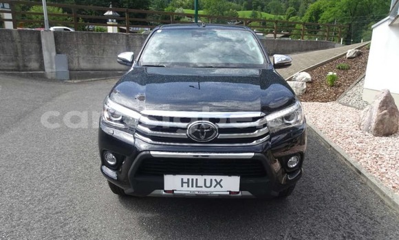 Buy Used Toyota Hilux Black Car in Aneho in Maritime Buy Used Toyota Hilux Black Car in Aneho in Maritime