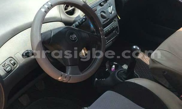 Buy Used Toyota Yaris Blue Car in Lome in Togo Buy Used Toyota Yaris Blue Car in Lome in Togo