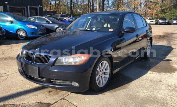 Buy Used BMW 3–Series Blue Car in Amoutivé in Togo Buy Used BMW 3–Series Blue Car in Amoutivé in Togo