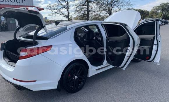 Buy Used Kia Optima White Car in Adawlato in Togo Buy Used Kia Optima White Car in Adawlato in Togo