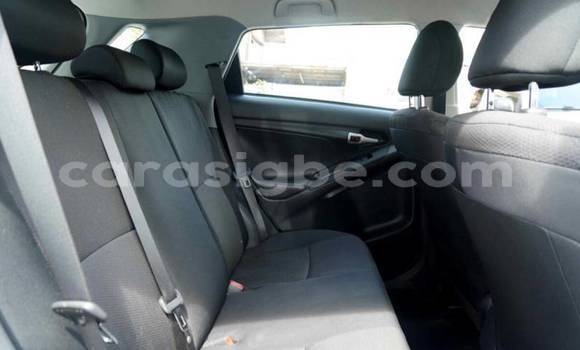 Buy Used Toyota Matrix White Car in Amoutivé in Togo Buy Used Toyota Matrix White Car in Amoutivé in Togo