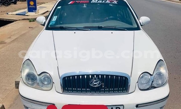 Acheter Occasion Voiture Hyundai Sonata Blanc à Adawlato, Togo Acheter Occasion Voiture Hyundai Sonata Blanc à Adawlato, Togo