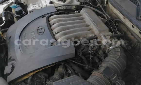 Acheter Occasion Voiture Hyundai Sonata Blanc à Adawlato, Togo Acheter Occasion Voiture Hyundai Sonata Blanc à Adawlato, Togo