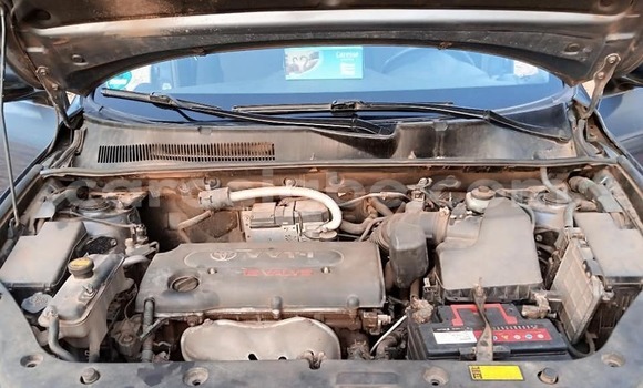 Acheter Occasion Voiture Toyota RAV4 Bleu à Adawlato, Togo Acheter Occasion Voiture Toyota RAV4 Bleu à Adawlato, Togo