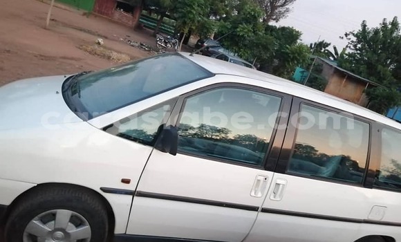 Acheter Occasion Voiture Fiat Ulysse Blanc à Adawlato, Togo Acheter Occasion Voiture Fiat Ulysse Blanc à Adawlato, Togo