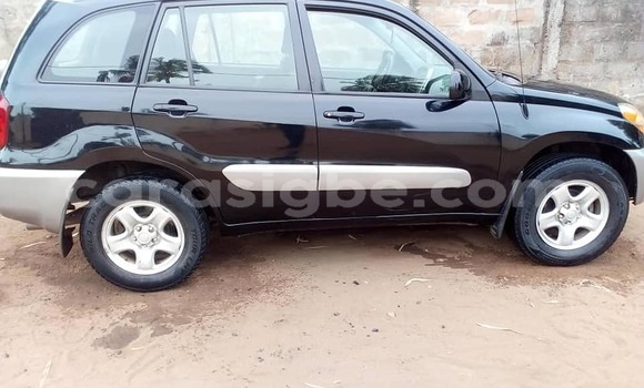 Acheter Occasion Voiture Toyota RAV4 Noir à Adawlato, Togo Acheter Occasion Voiture Toyota RAV4 Noir à Adawlato, Togo