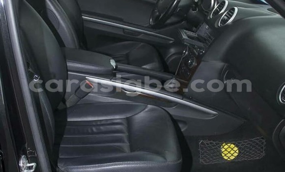 Buy Used Mercedes‒Benz ML–Class Black Car in Lome in Togo Buy Used Mercedes‒Benz ML–Class Black Car in Lome in Togo