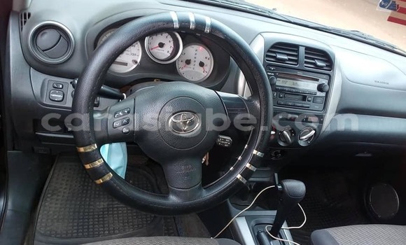 Acheter Occasion Voiture Toyota RAV4 Noir à Adawlato, Togo Acheter Occasion Voiture Toyota RAV4 Noir à Adawlato, Togo