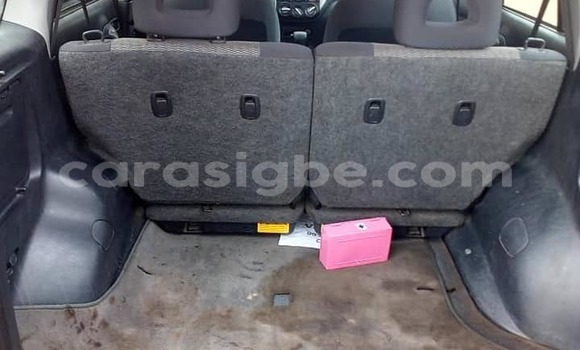 Acheter Occasion Voiture Toyota RAV4 Noir à Adawlato, Togo Acheter Occasion Voiture Toyota RAV4 Noir à Adawlato, Togo