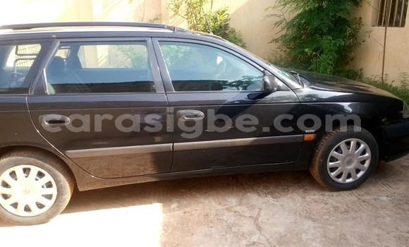 Acheter Occasion Voiture Toyota Avensis Noir à Adawlato, Togo Acheter Occasion Voiture Toyota Avensis Noir à Adawlato, Togo