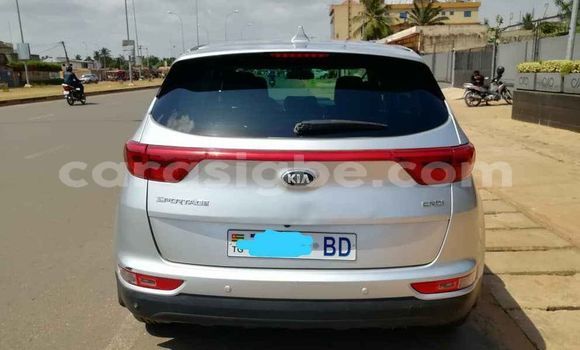 Acheter Occasion Voiture Kia Sportage Gris à Adawlato, Togo Acheter Occasion Voiture Kia Sportage Gris à Adawlato, Togo